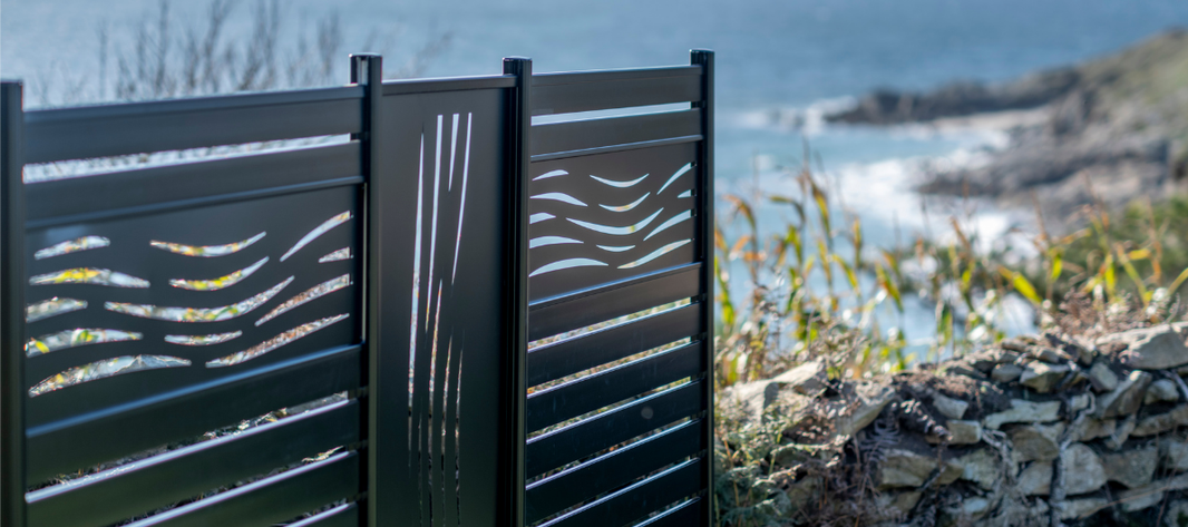 Comment installer une clôture aluminium ?